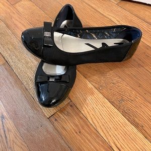 EUC Black Flats
